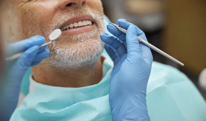 Do lifestyle habits affect the lifespan of dental veneers?