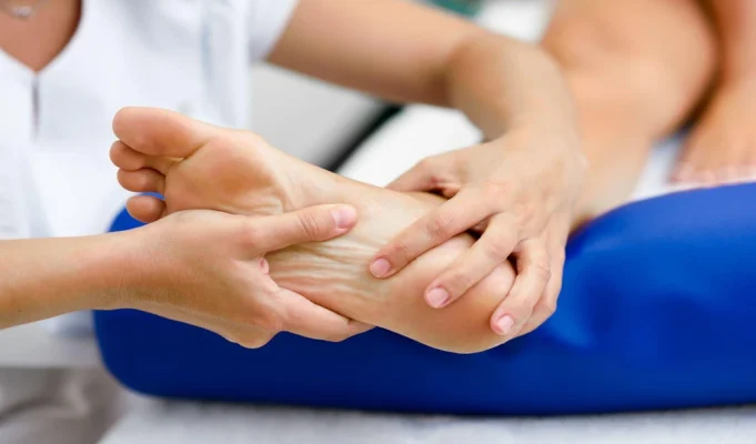 How Shockwave Therapy Helps Treat Plantar Fasciitis
